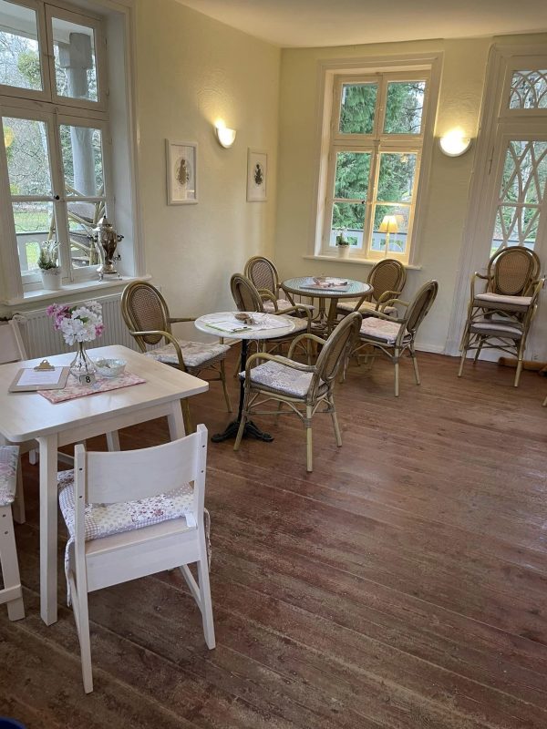 TeeZeit-Teehaus-im-Jurpark-Bad-Pyrmont